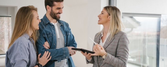 How to Choose a Real Estate Agent to Sell Your Home
